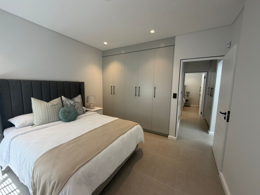 3 Bedroom Property for Sale in Heiderand Western Cape